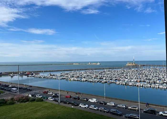 Vivez L\'Horizon Sur La Mer - Vue Mer - Plage - Port De Plaisance